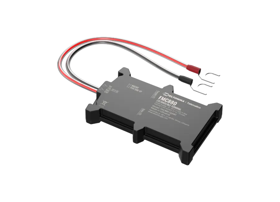 Teltonika FMC880-E Localizador GPS vehicular 4G LTE – Protección con montaje en el compartimento del motor